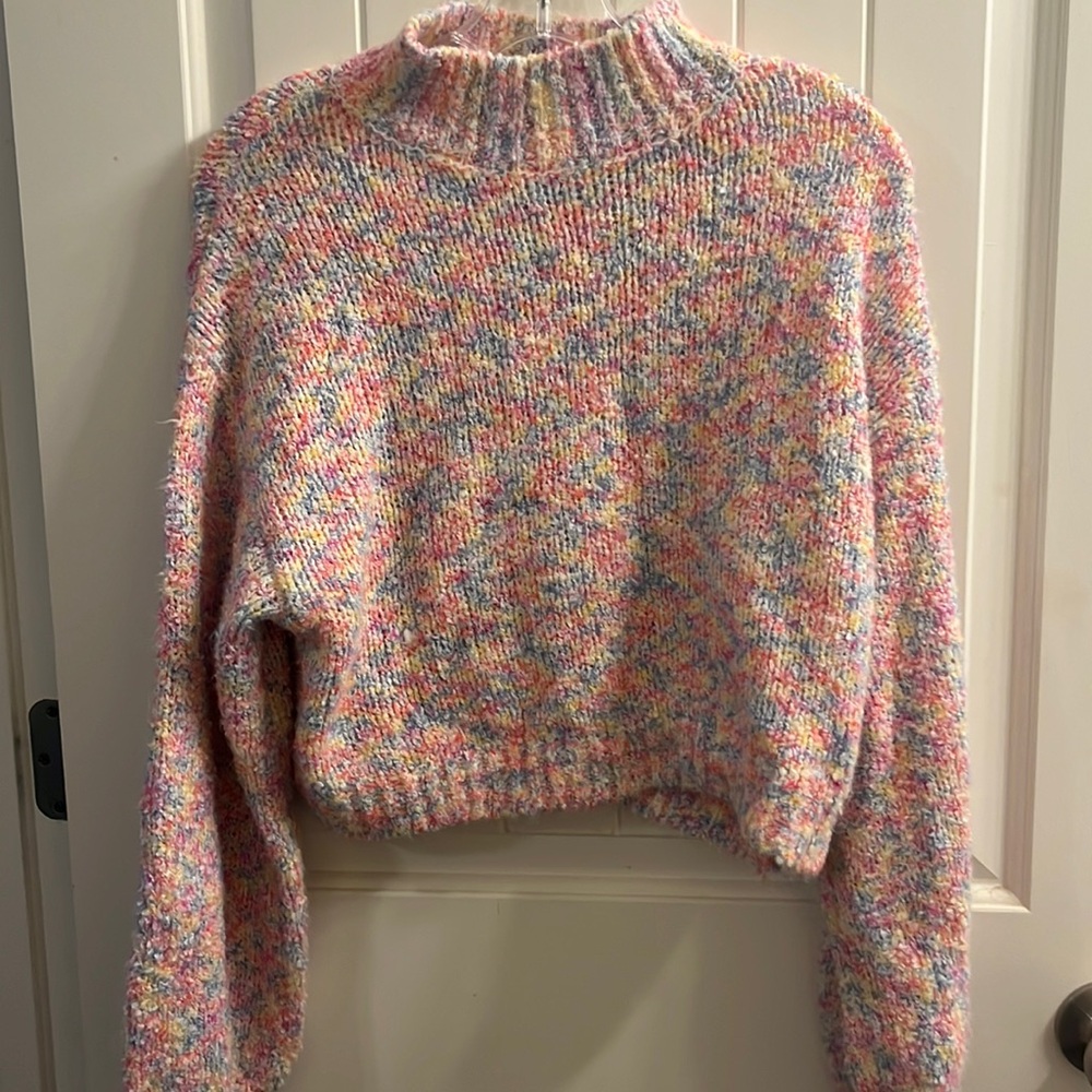 Cropped sweater